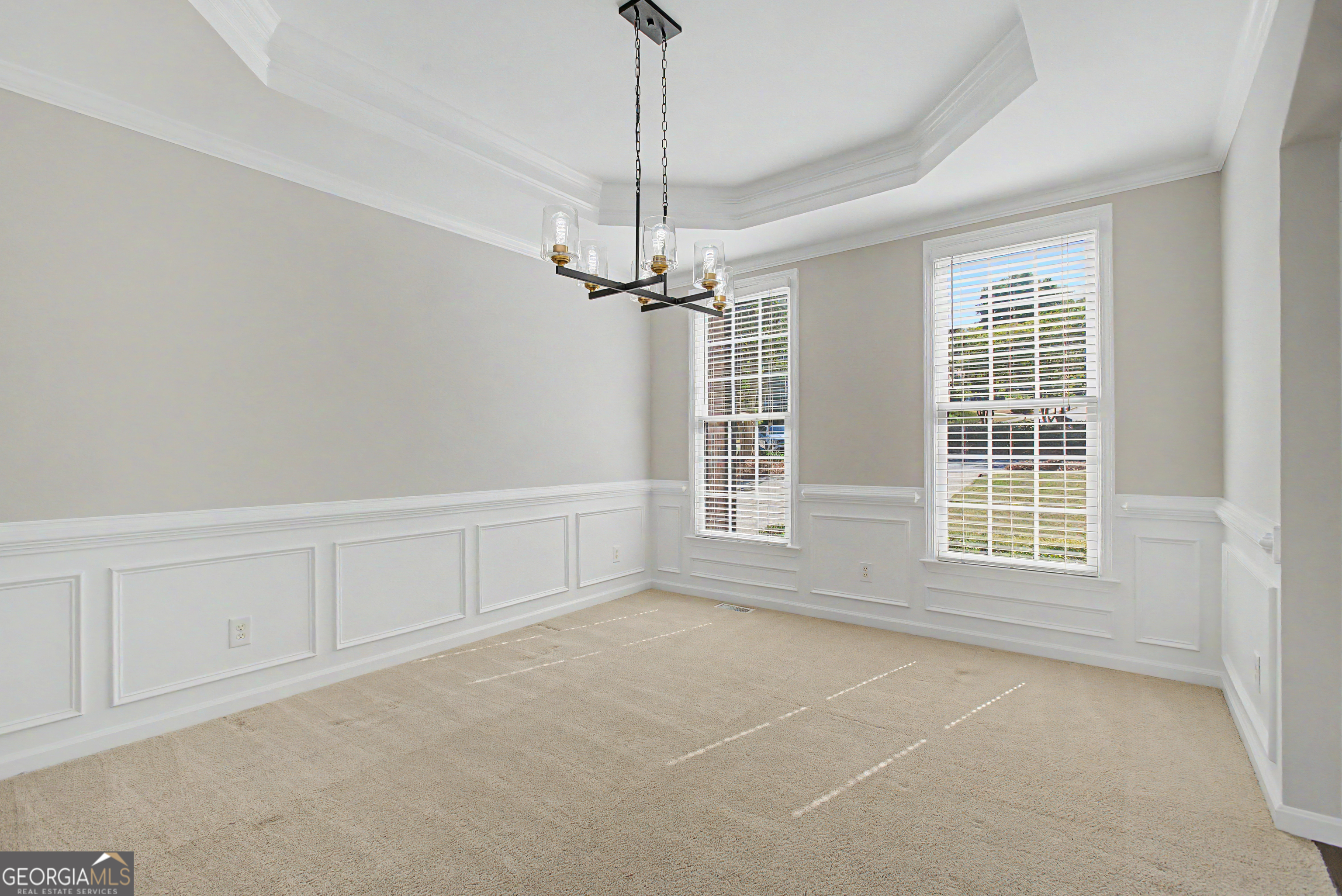 1660 Archmont Circle