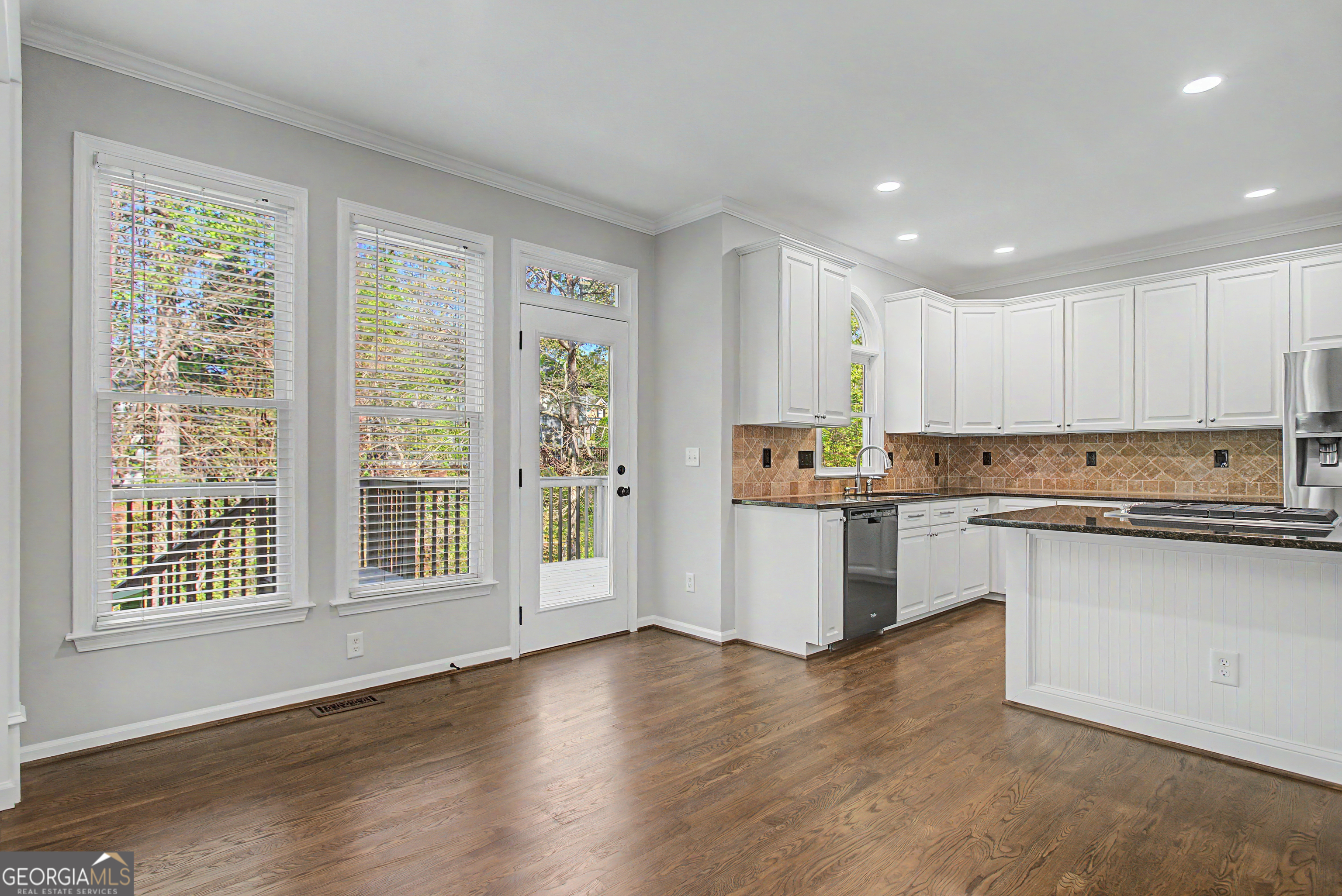 1660 Archmont Circle