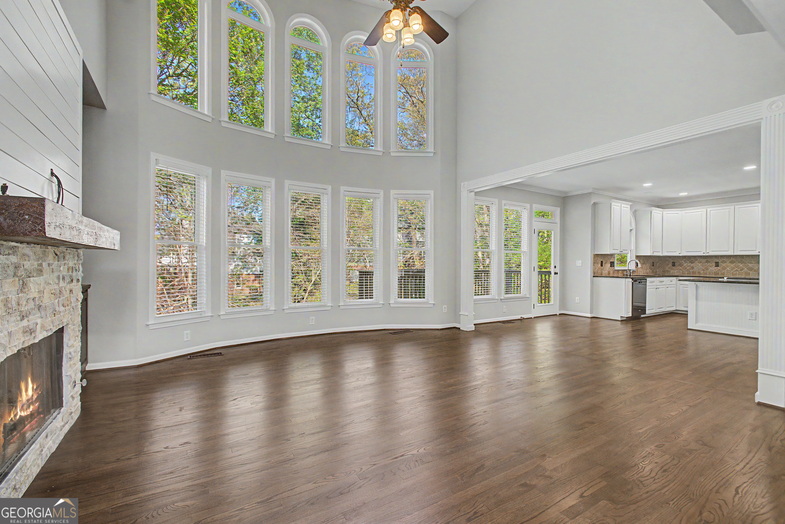 1660 Archmont Circle