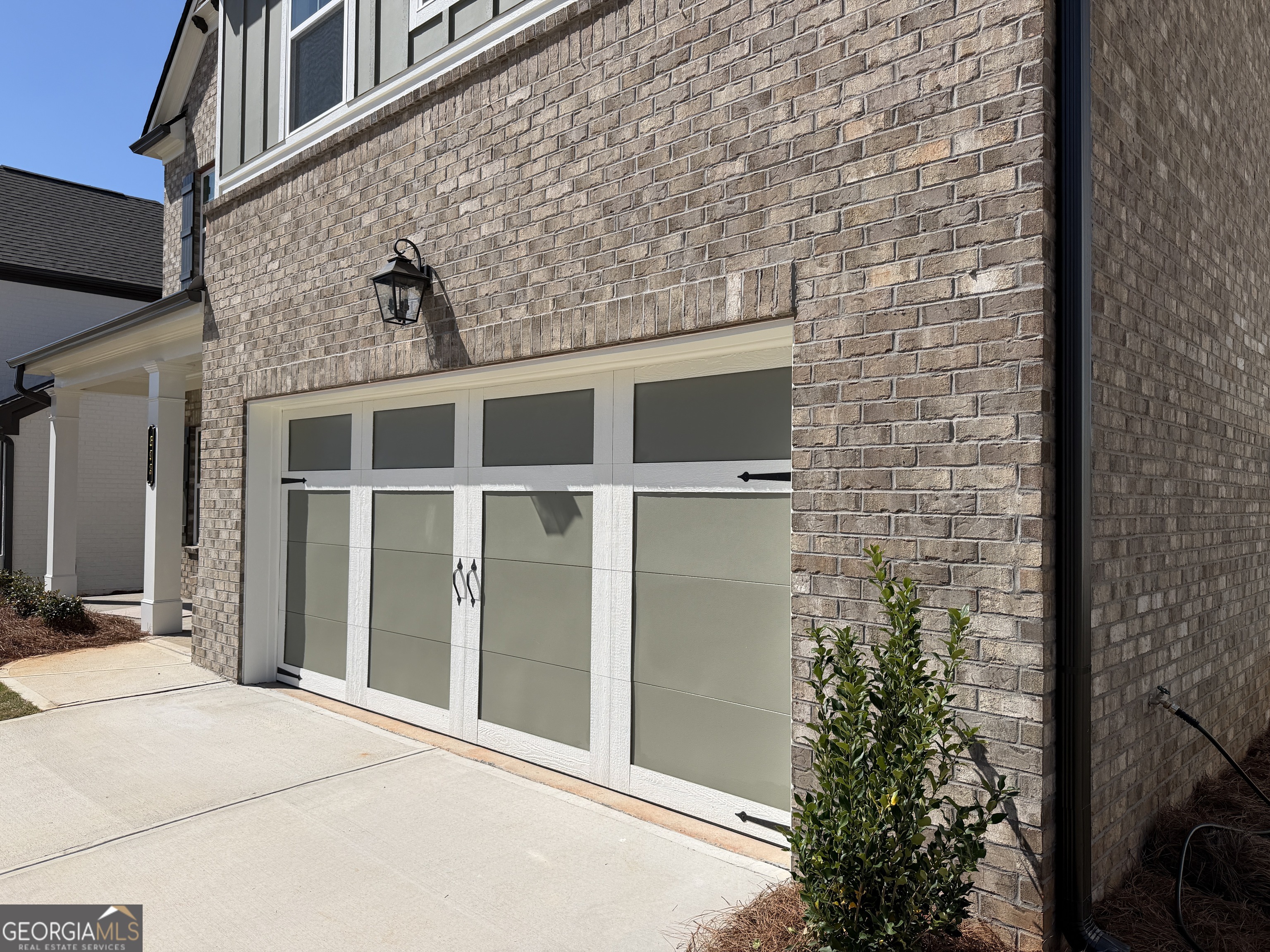 692 Secret Garden Lane