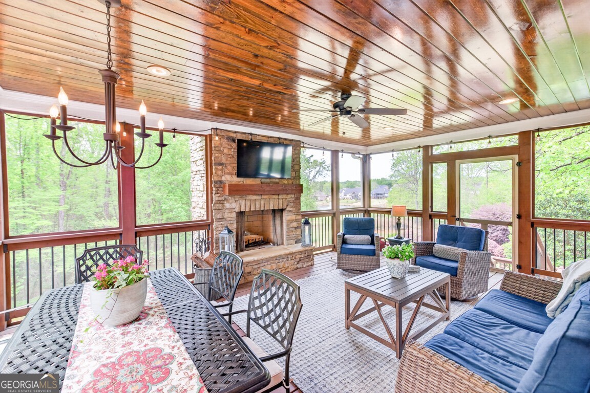 979 Old Forge Lane