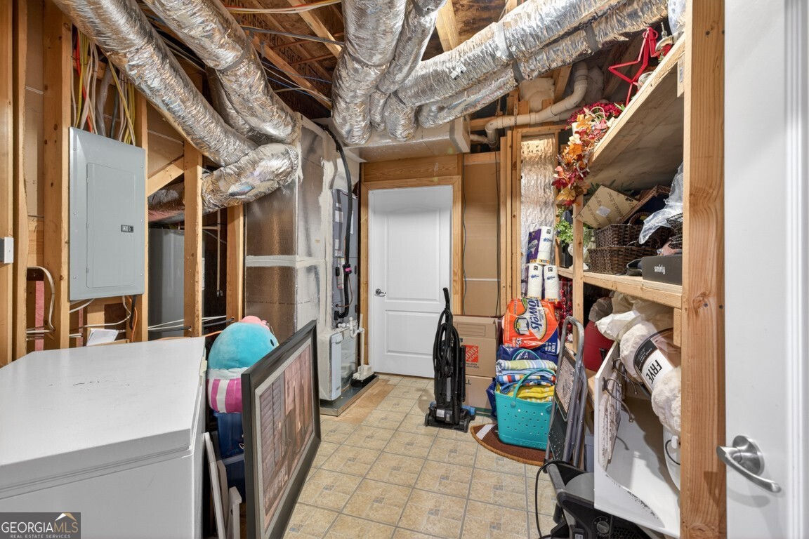 979 Old Forge Lane