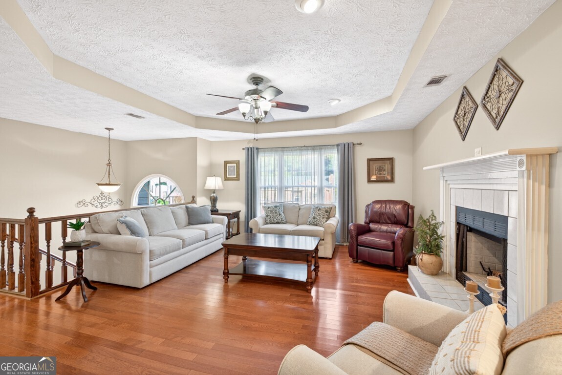 1440 Chalet Circle