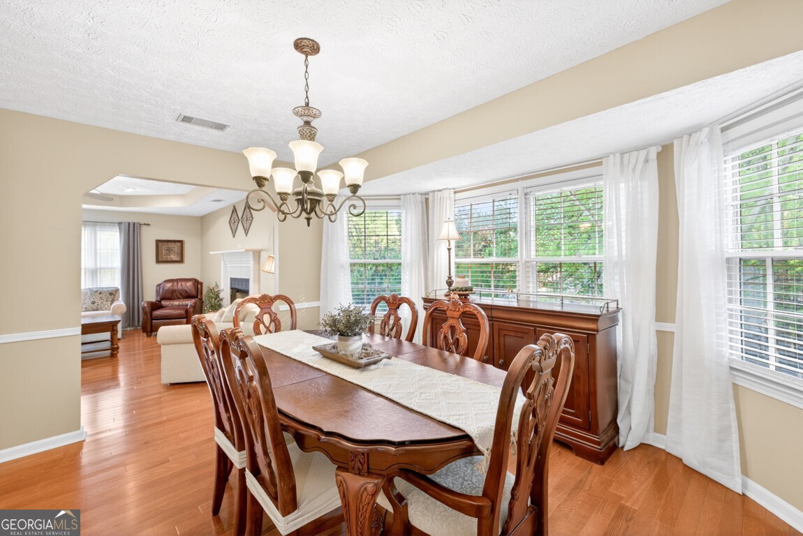 1440 Chalet Circle