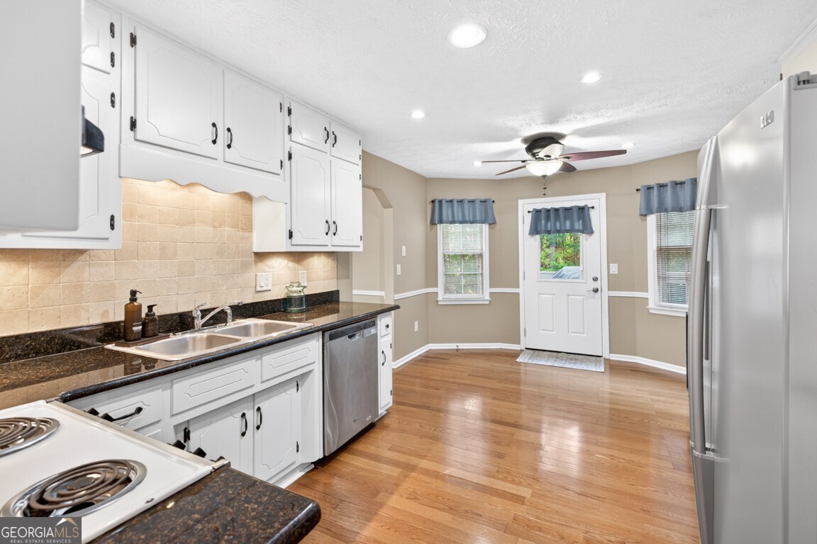 1440 Chalet Circle
