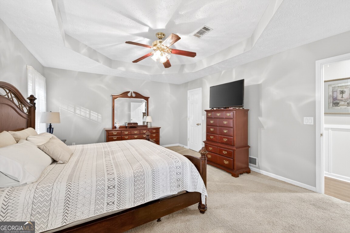 1440 Chalet Circle