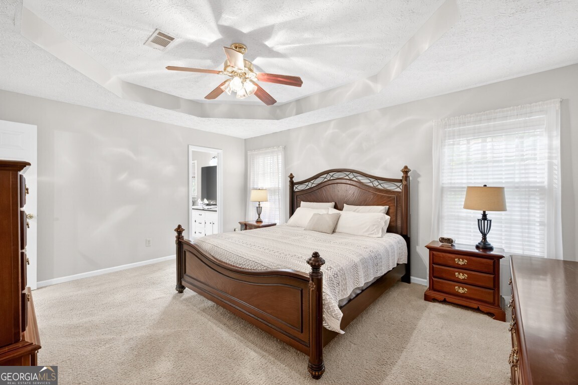 1440 Chalet Circle