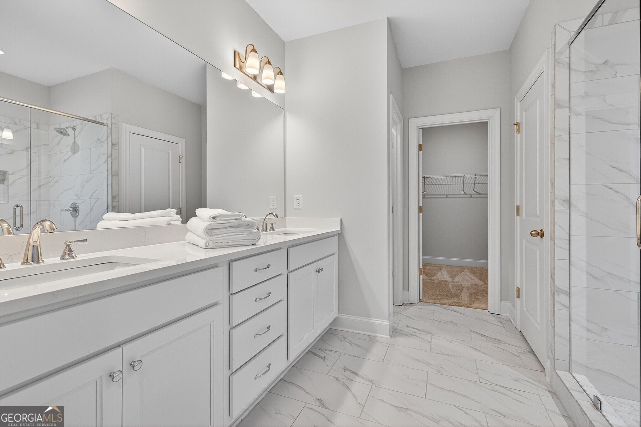 5667 Evelyn Lane