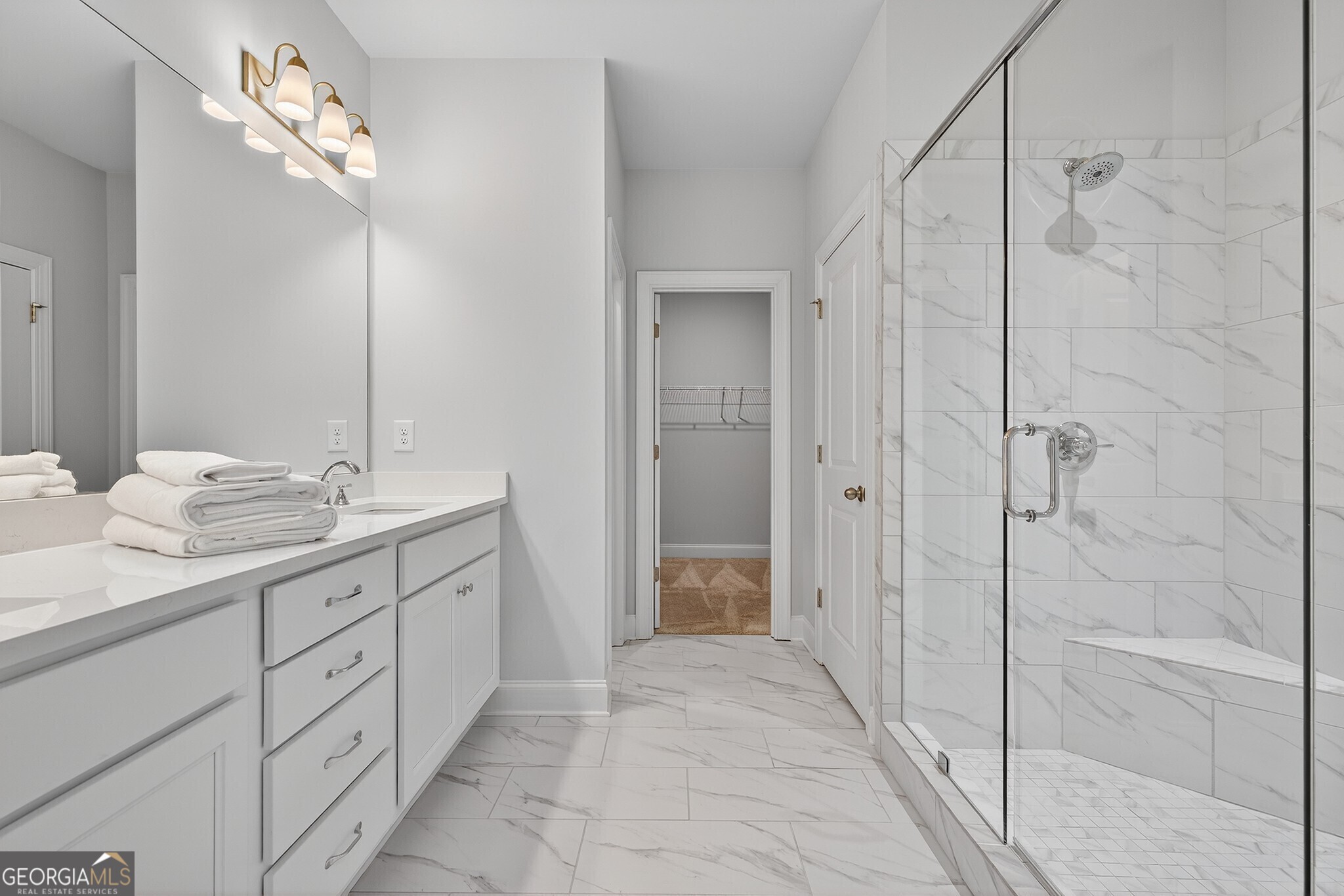 5667 Evelyn Lane