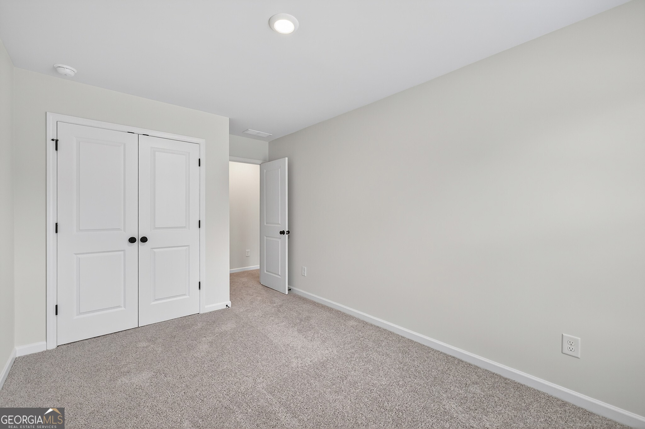 16 Benscot Drive