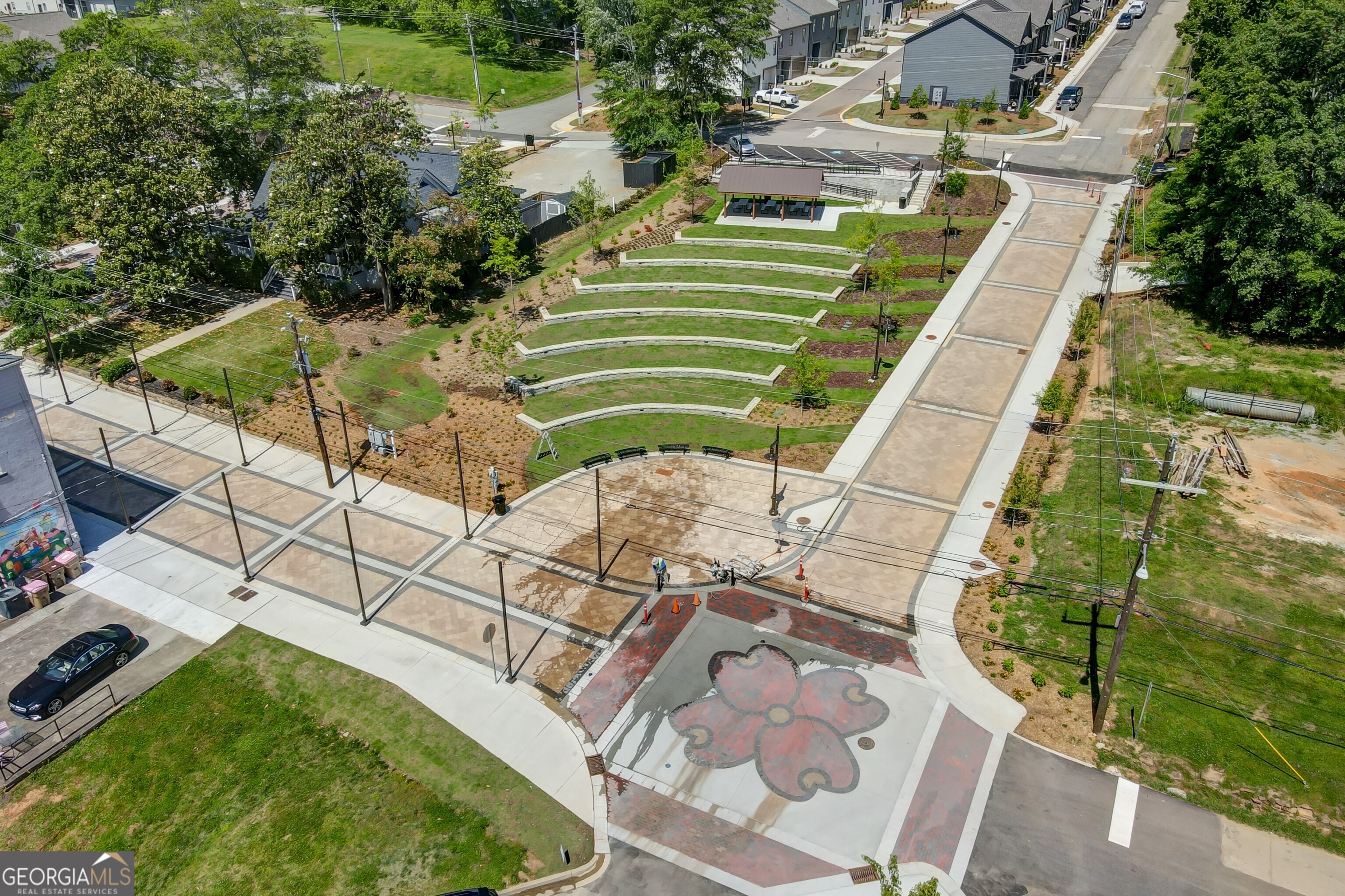5659 Evelyn Lane