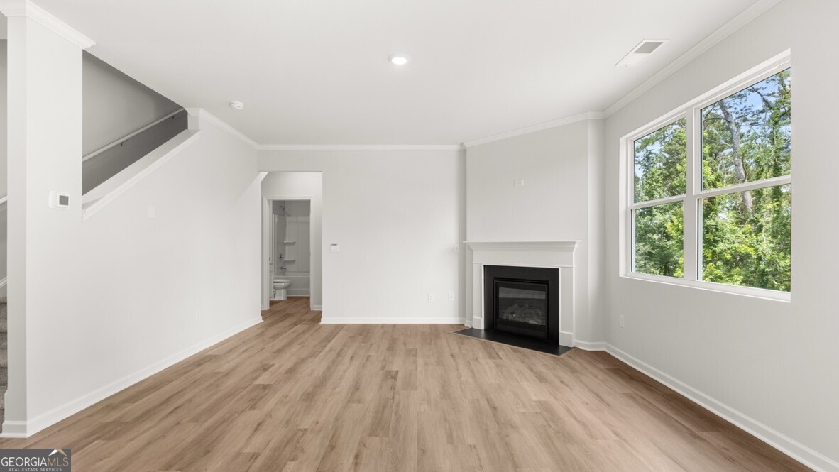 1391 Lincoln Lane