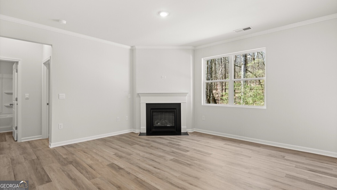 1391 Lincoln Lane
