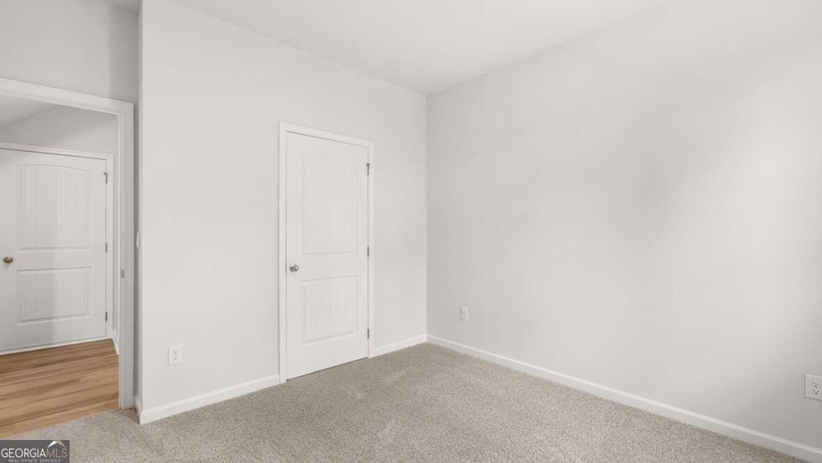 1391 Lincoln Lane