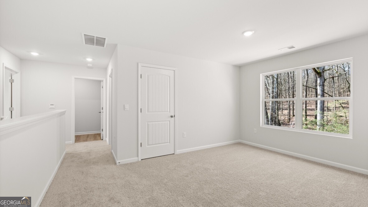 1391 Lincoln Lane