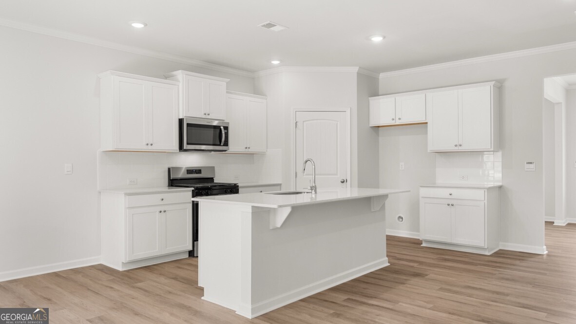 1391 Lincoln Lane