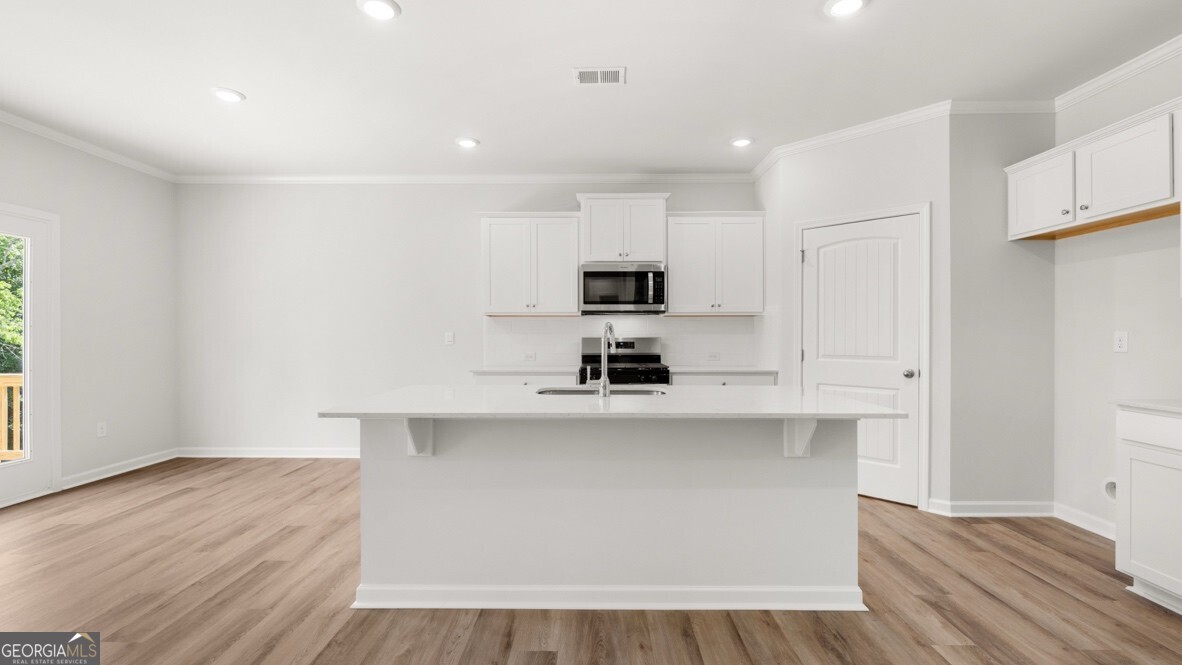 1391 Lincoln Lane