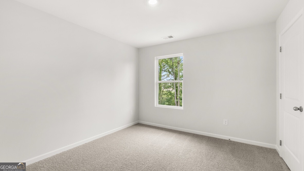 1391 Lincoln Lane