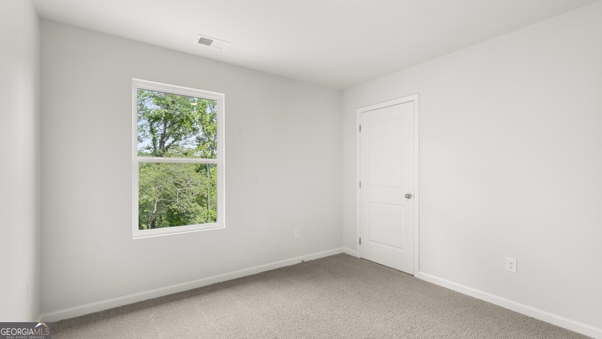 1391 Lincoln Lane