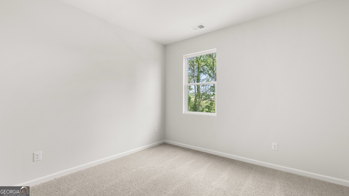 1391 Lincoln Lane