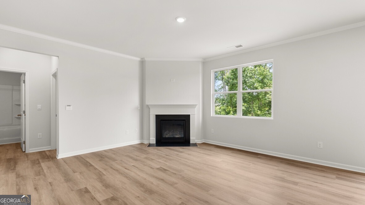 1391 Lincoln Lane