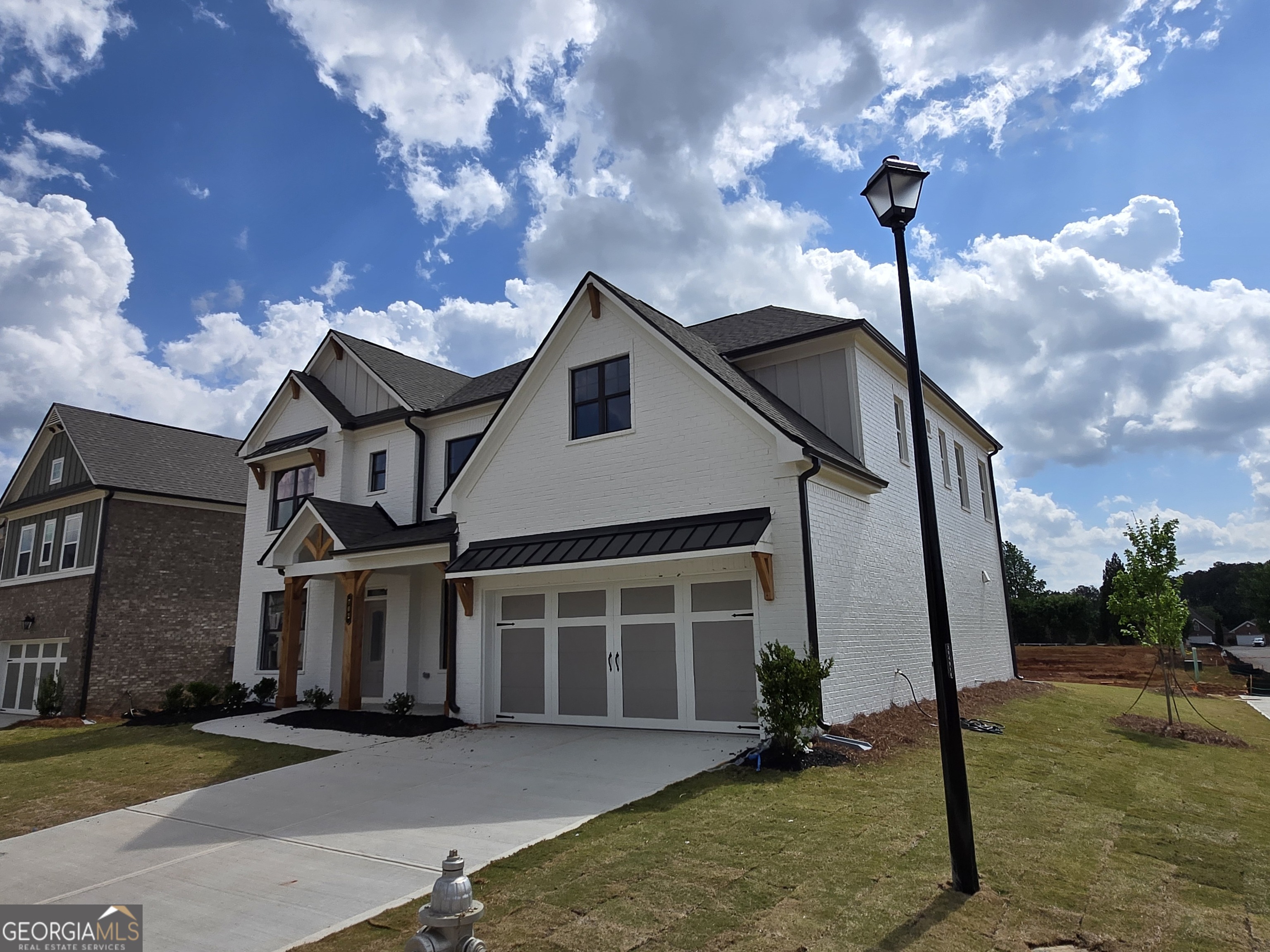 702 Secret Garden Lane