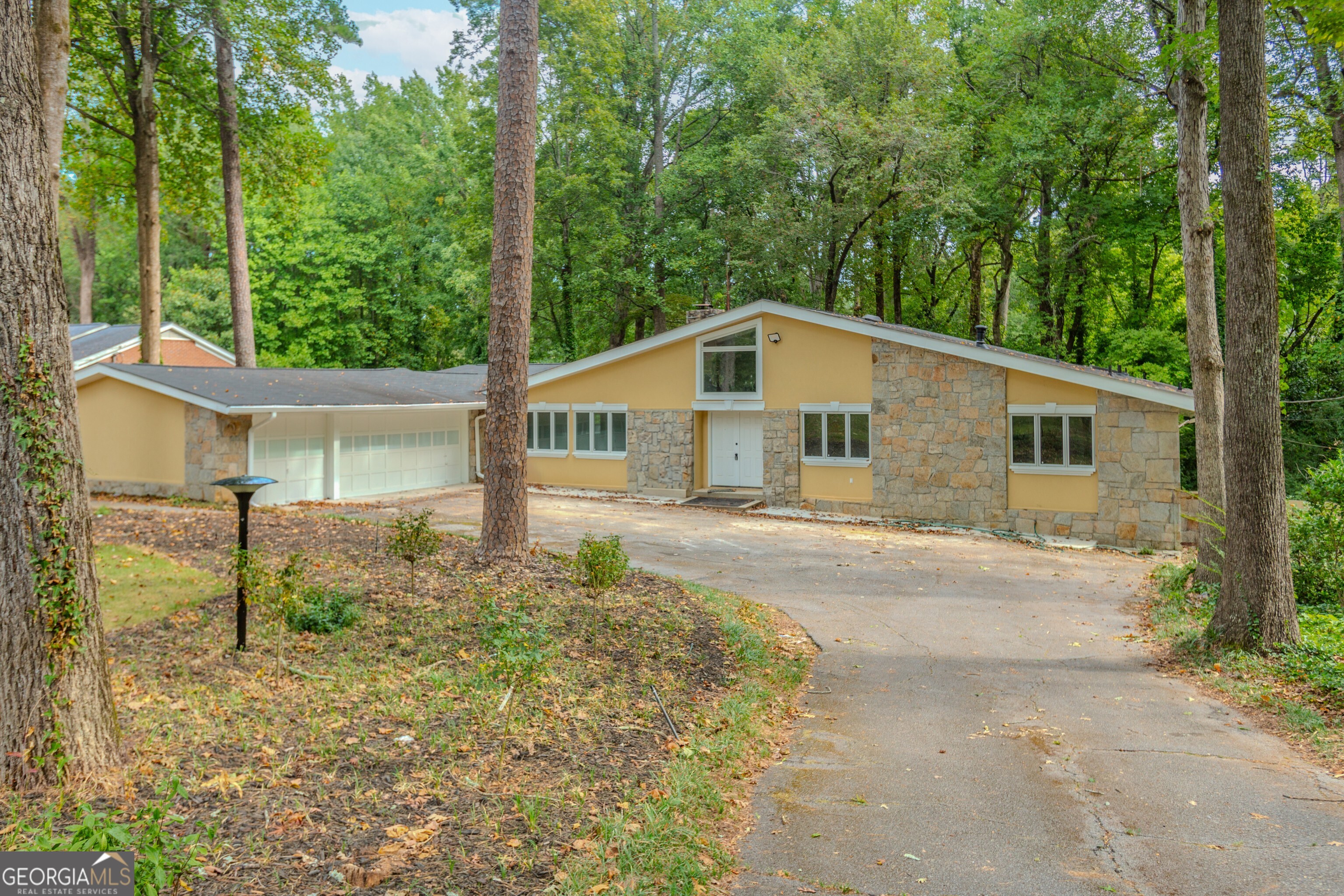247 Old Timber Road
