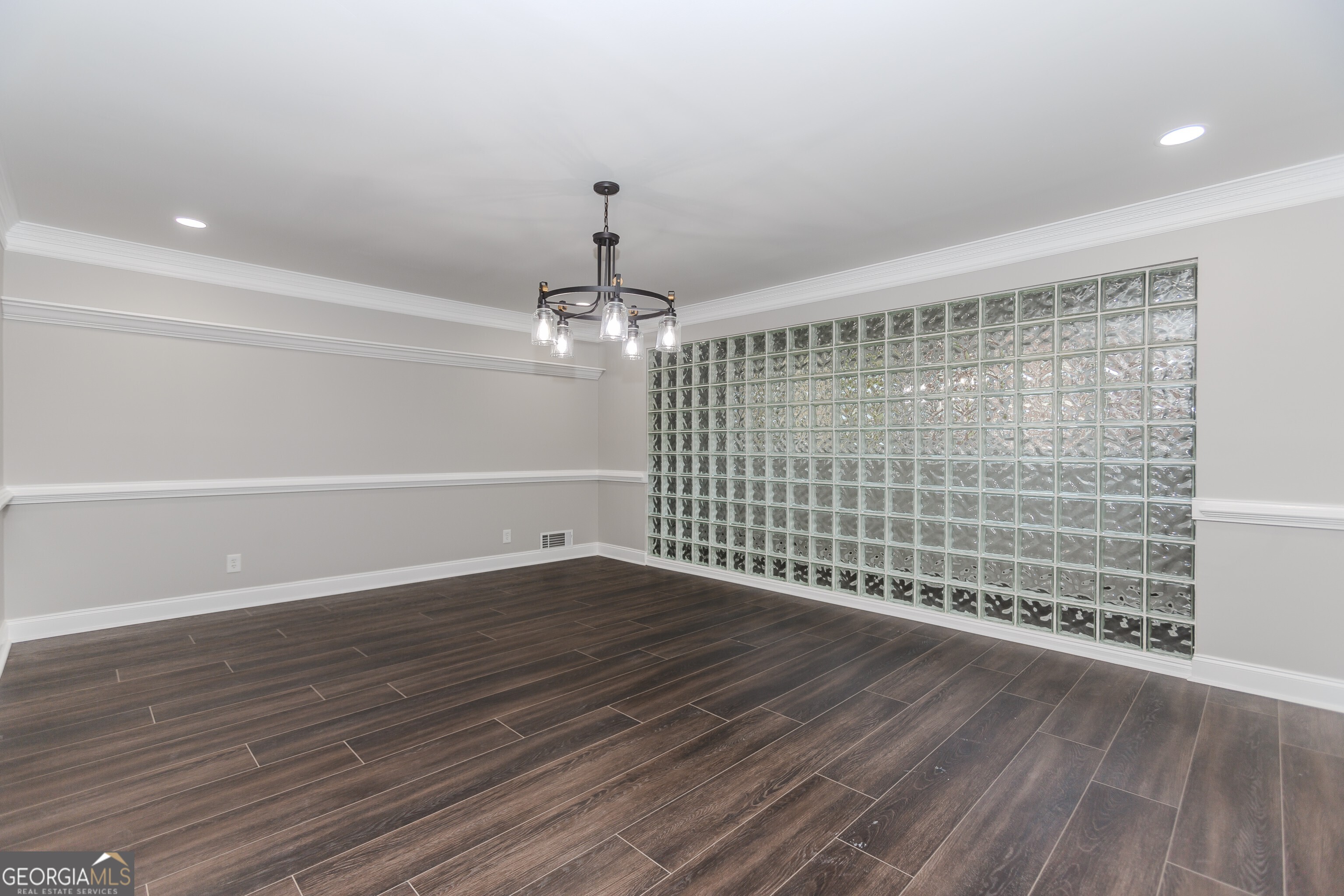 247 Old Timber Road