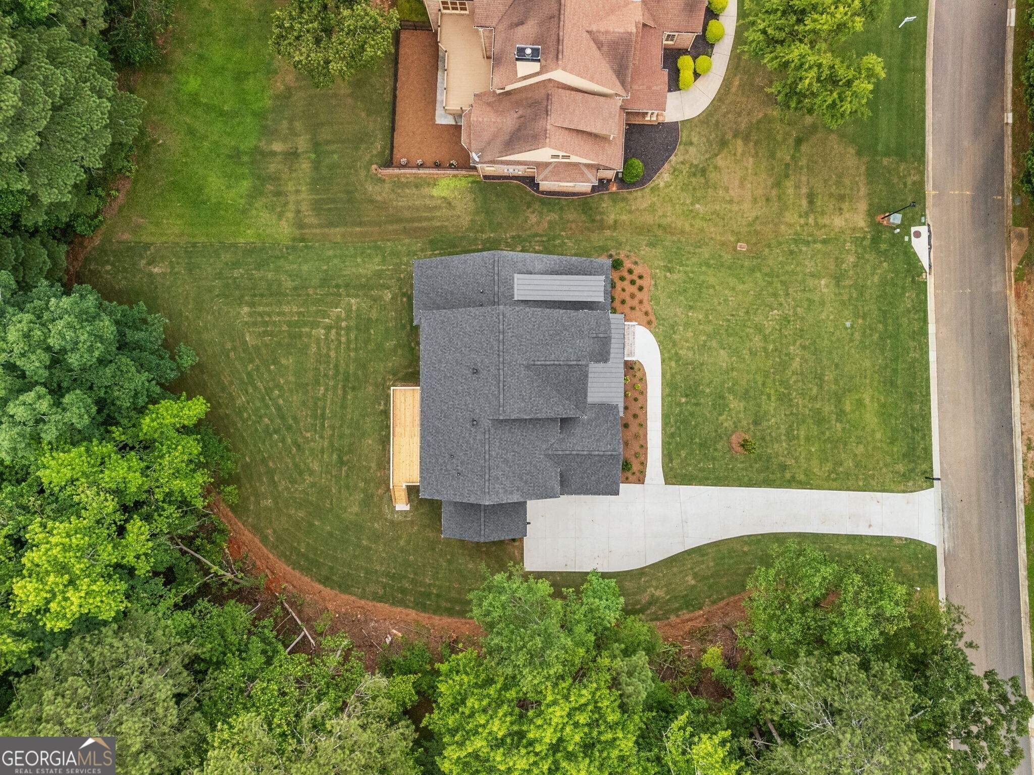 9135 Greenway Court