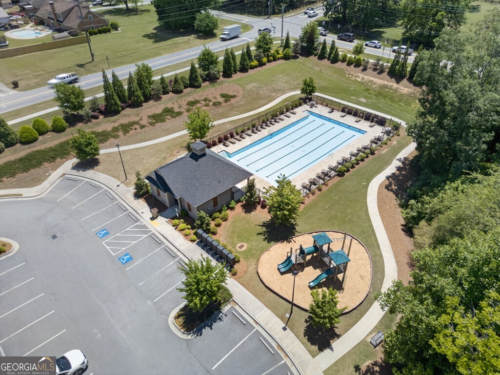 3750 Deaton Trail