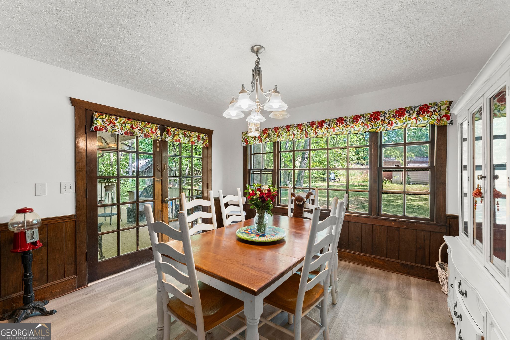 5141 Strickland Road