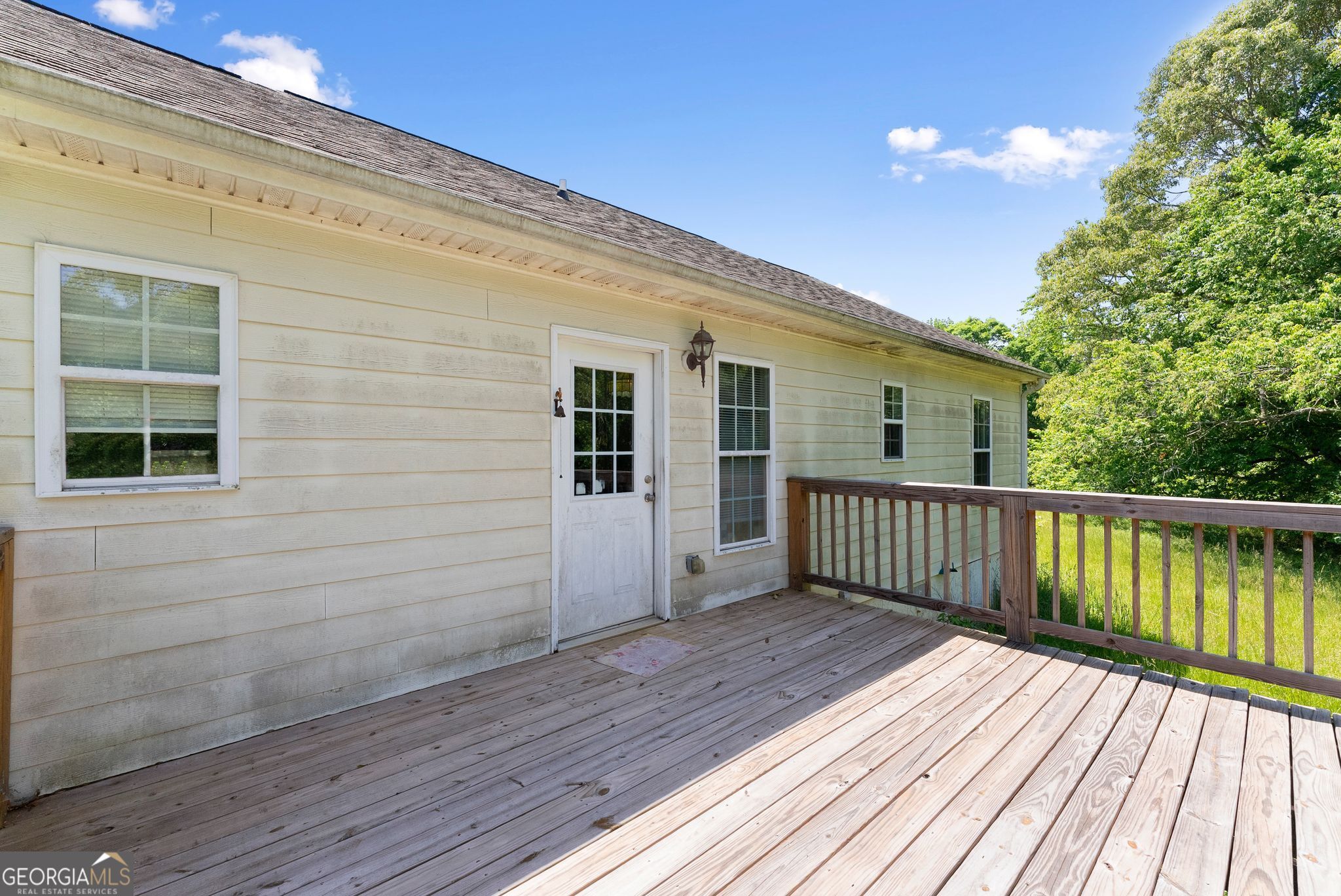 5137 Strickland Rd