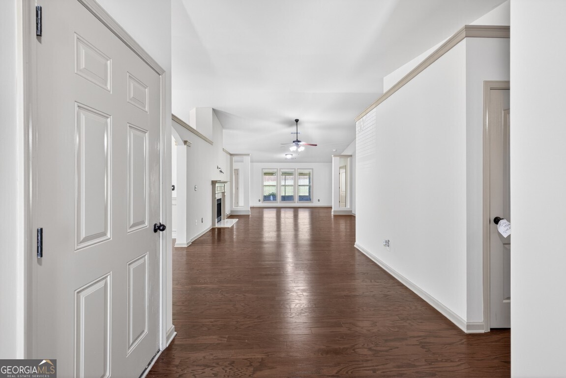 3148 Sag Harbor Court NE
