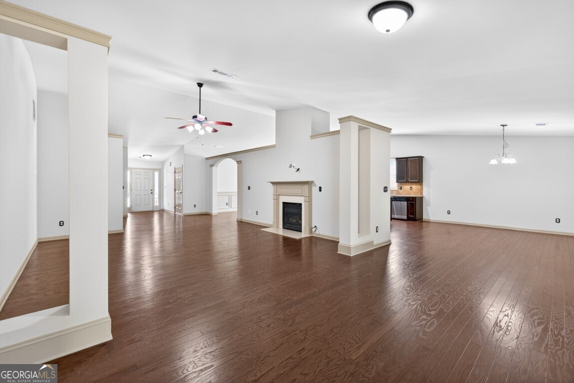 3148 Sag Harbor Court NE