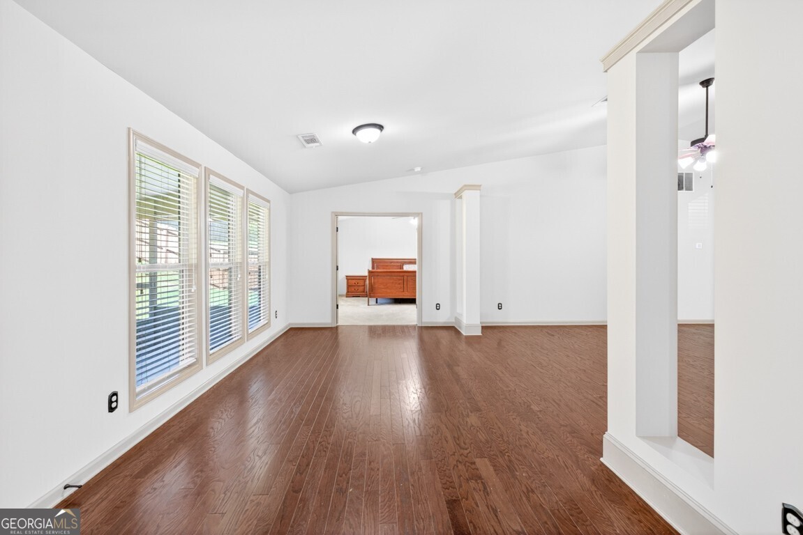 3148 Sag Harbor Court NE