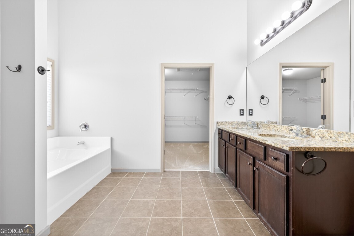 3148 Sag Harbor Court NE