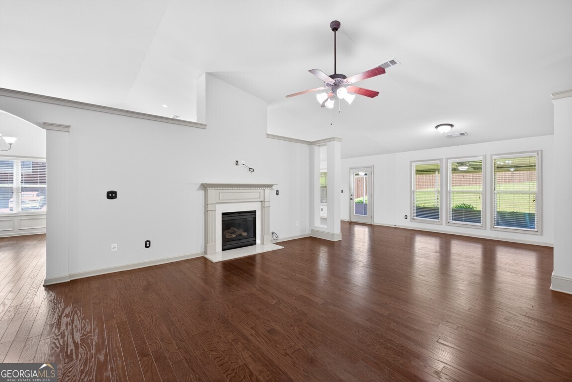 3148 Sag Harbor Court NE
