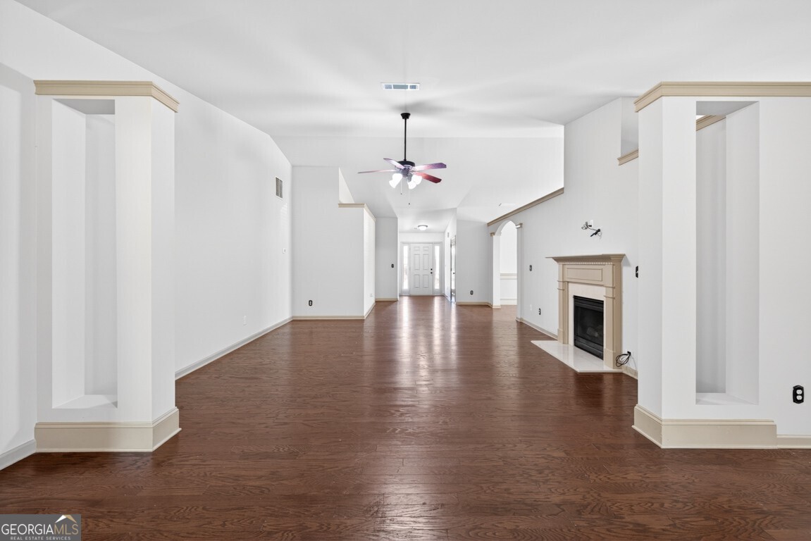 3148 Sag Harbor Court NE