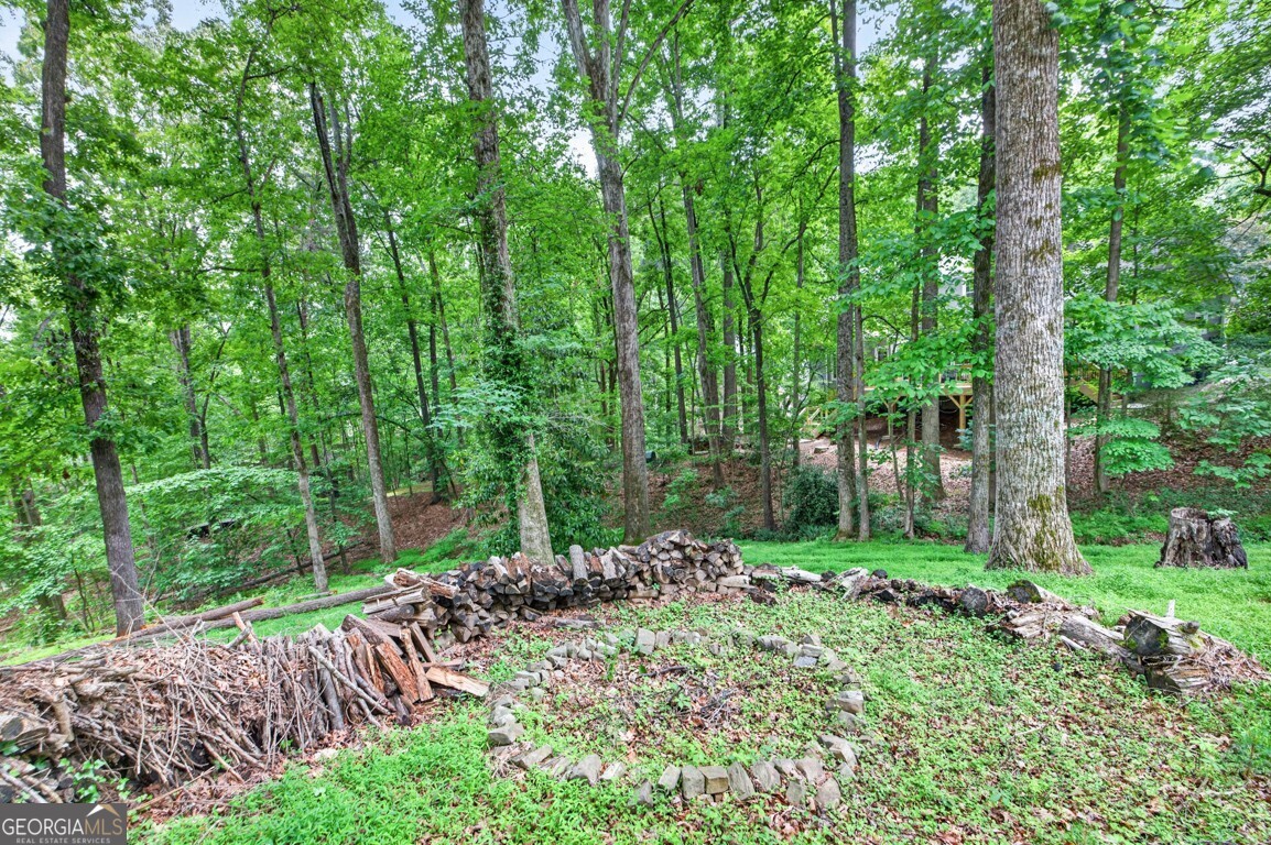 465 Emerald Lake Lane