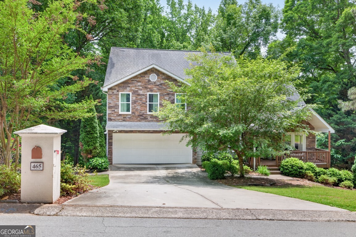 465 Emerald Lake Lane