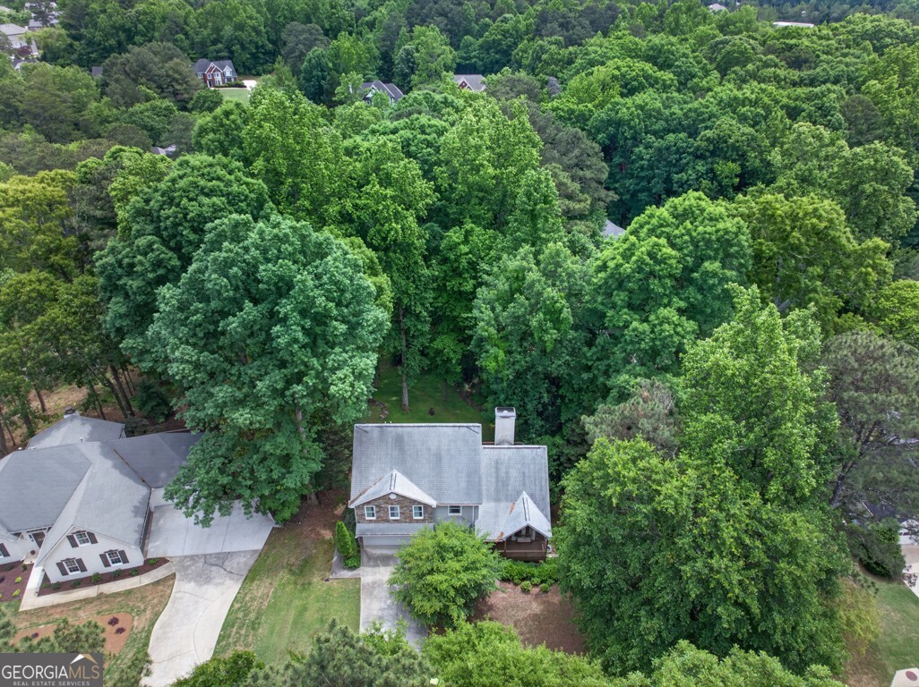 465 Emerald Lake Lane