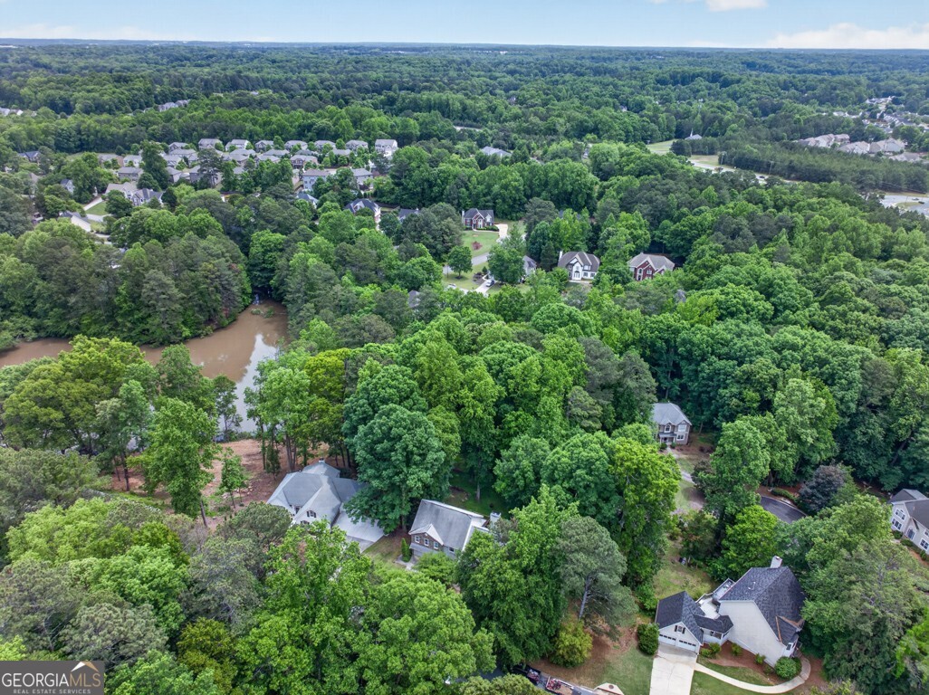 465 Emerald Lake Lane