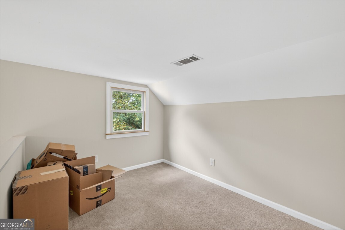 465 Emerald Lake Lane