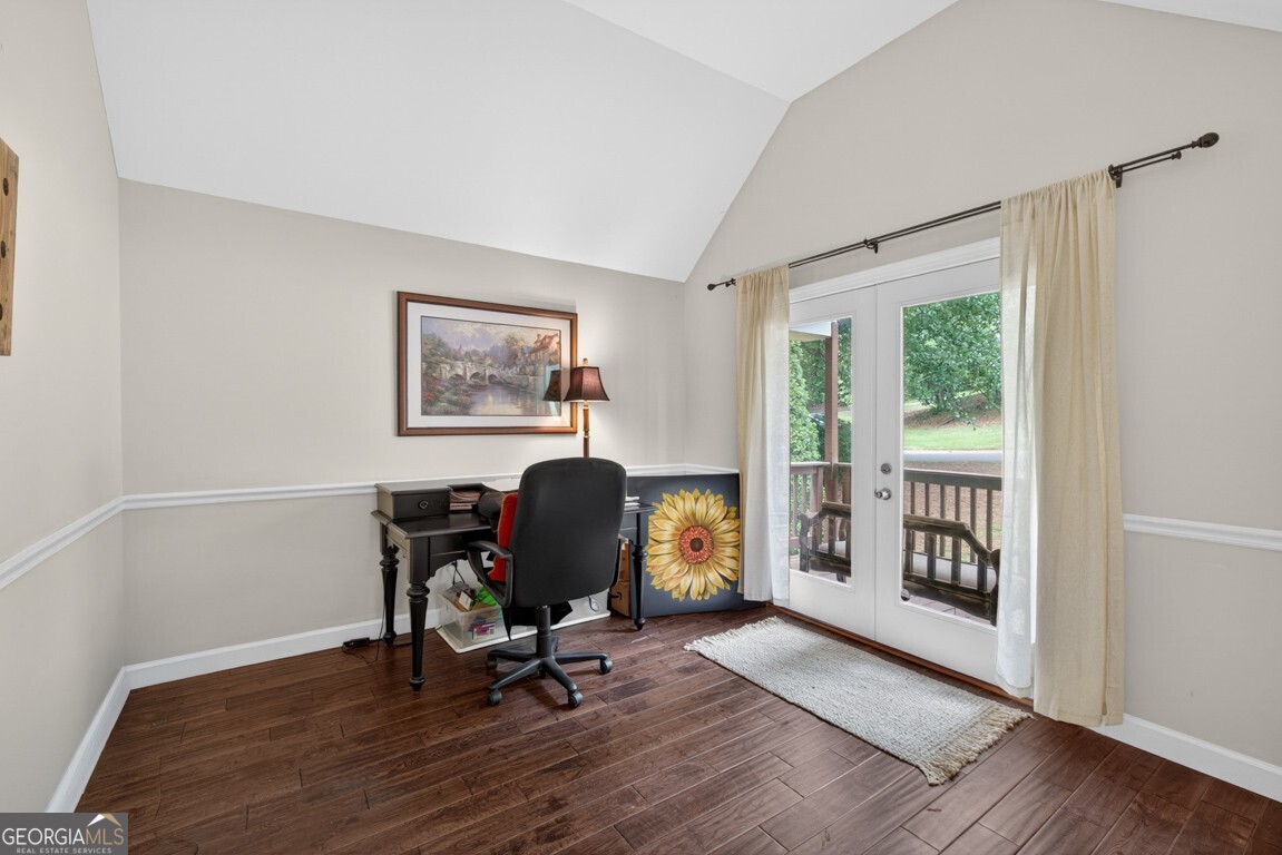 465 Emerald Lake Lane