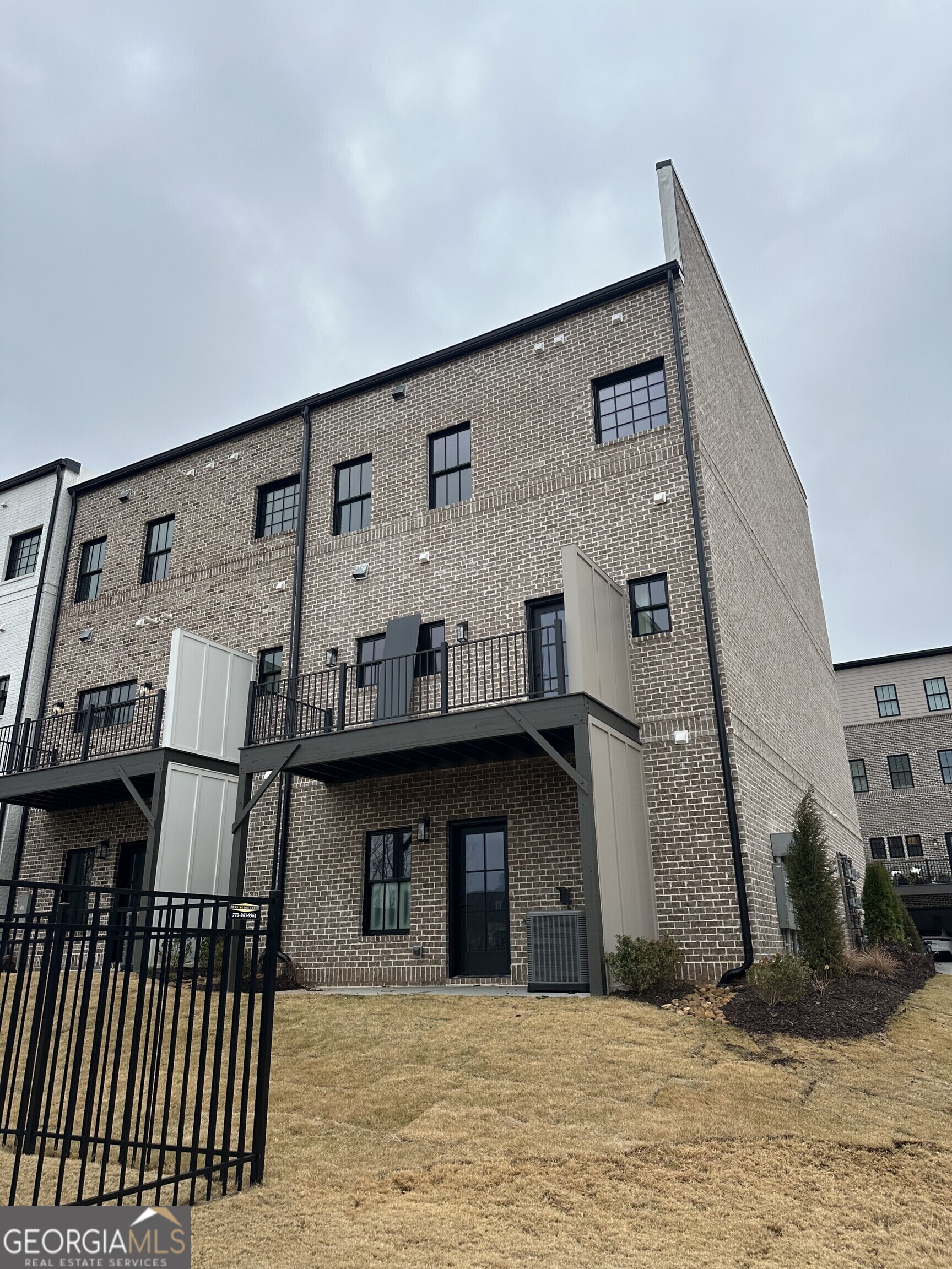 345 Sugarview Road