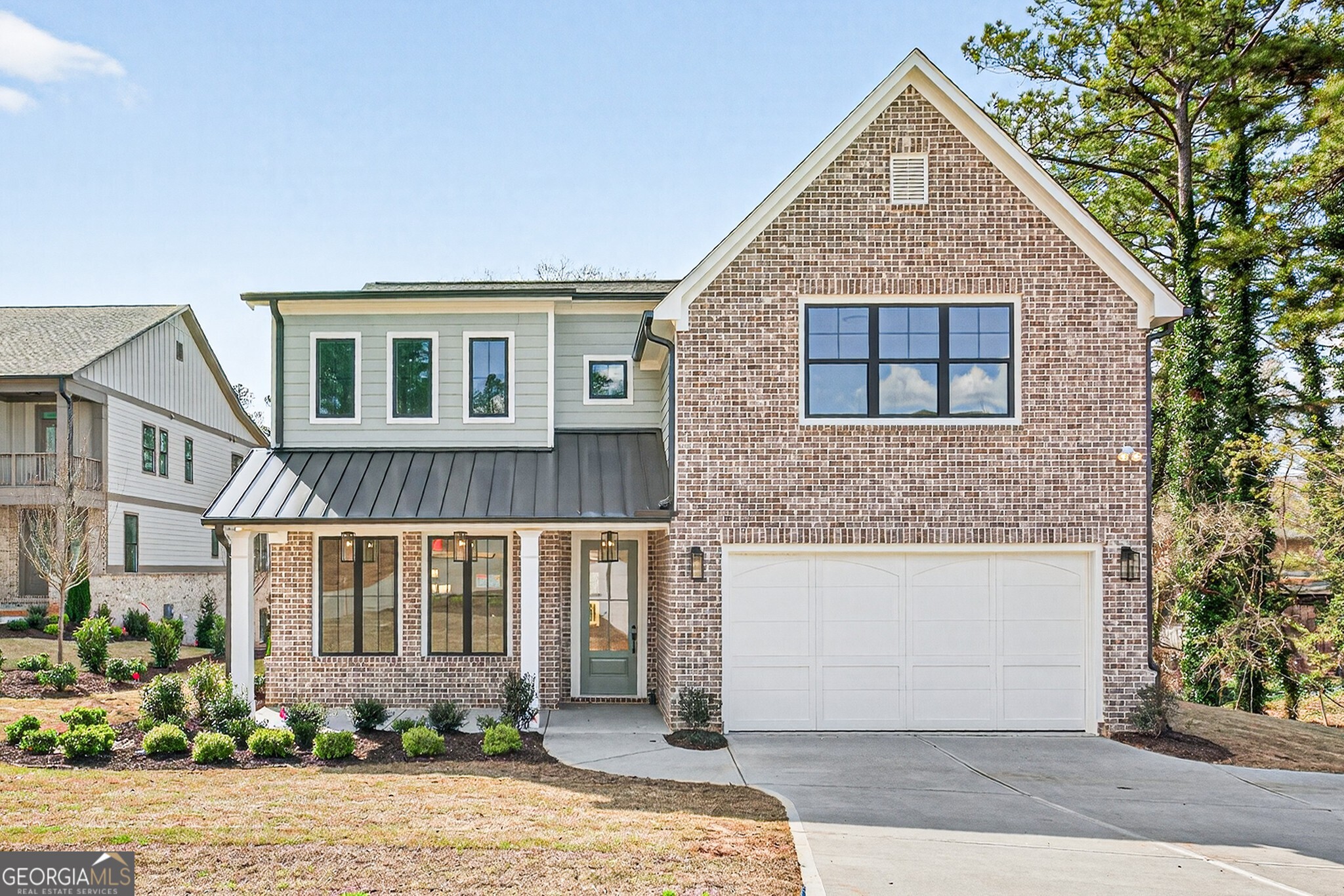 3275 Hilltop Circle