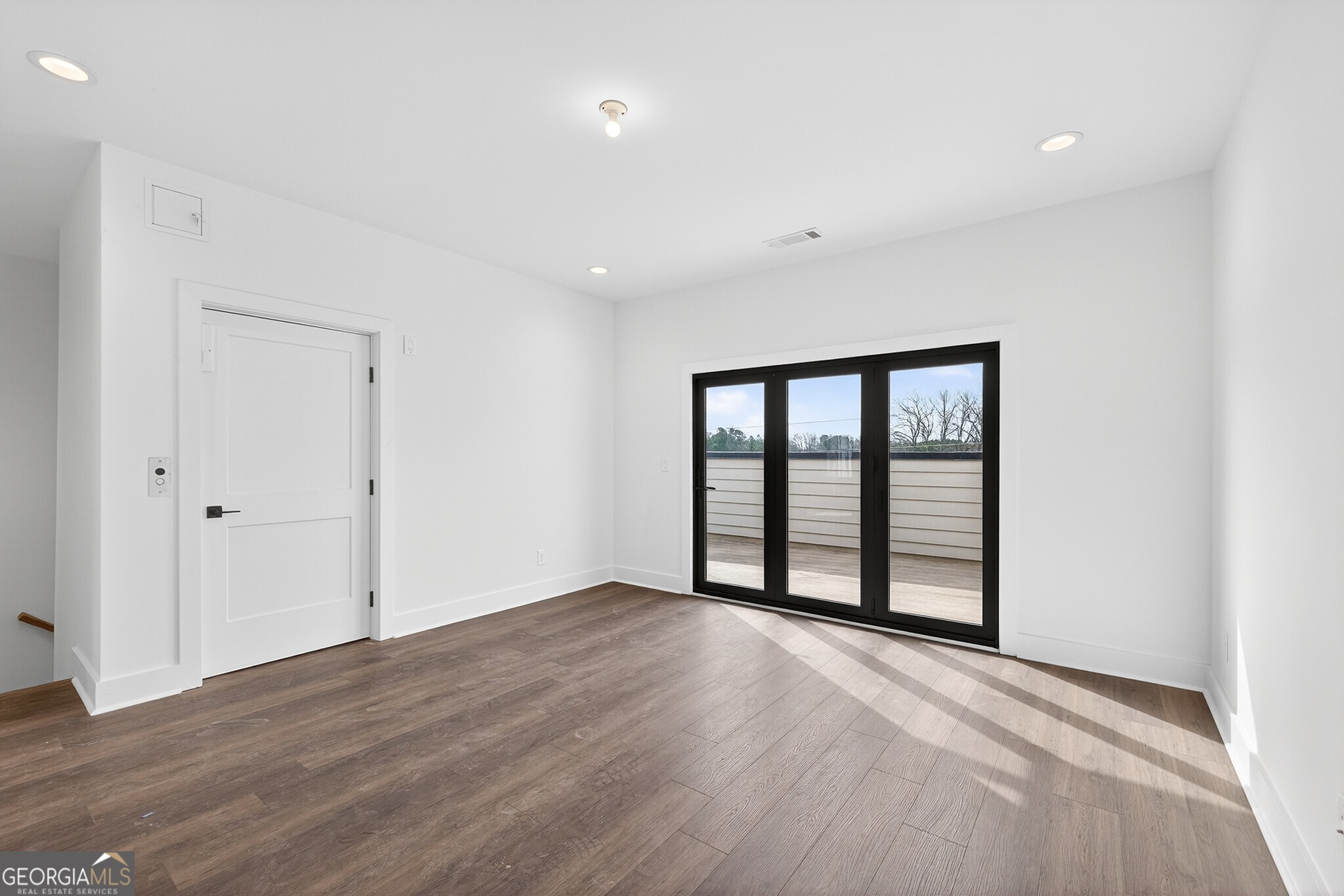 4810 Moonview Lane