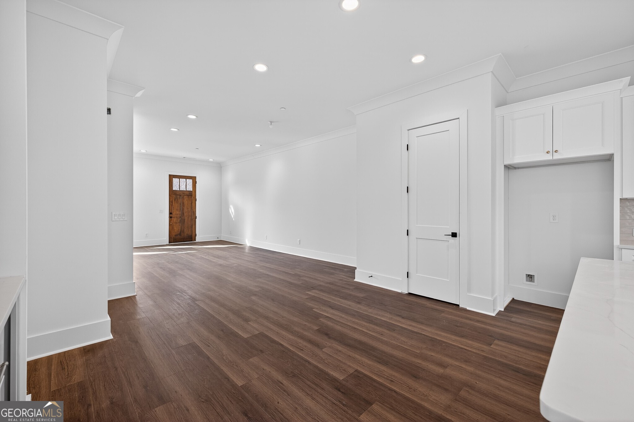 4810 Moonview Lane
