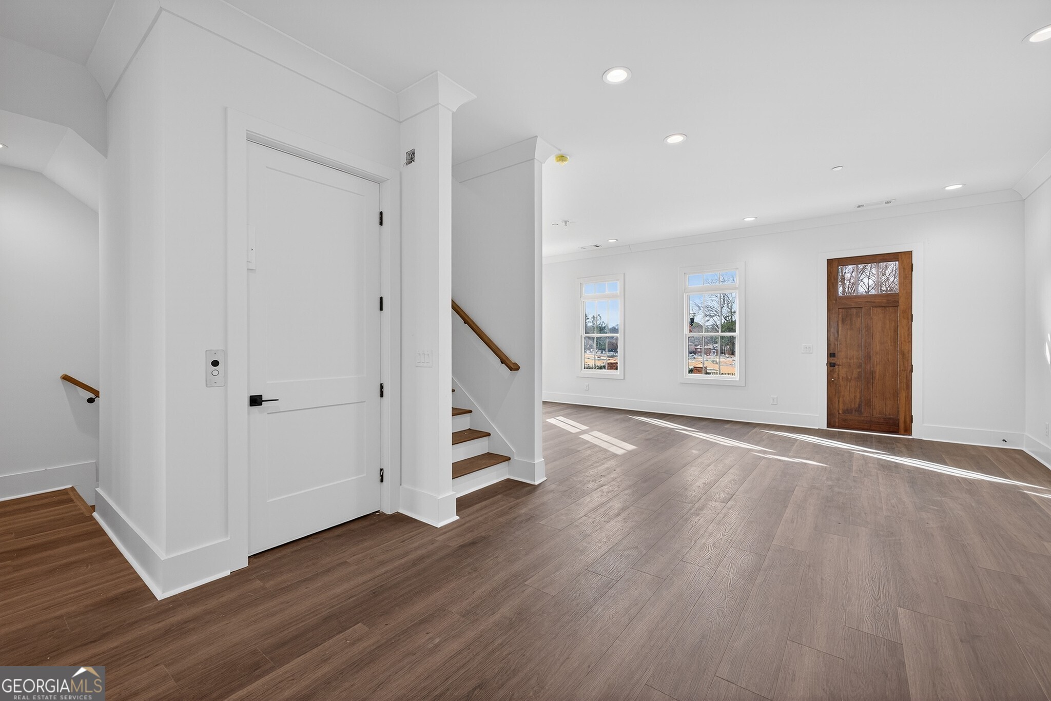 4810 Moonview Lane
