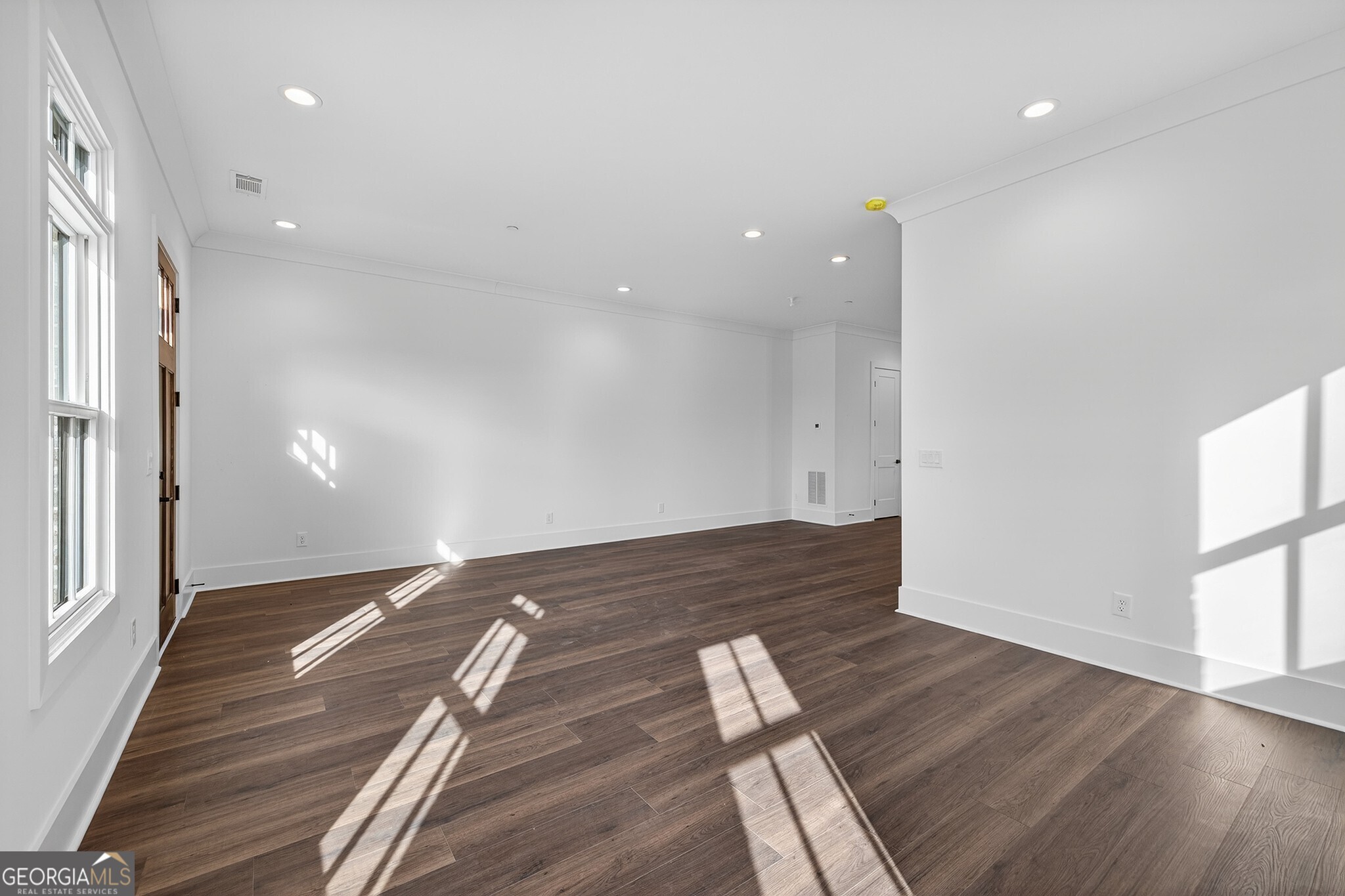4810 Moonview Lane